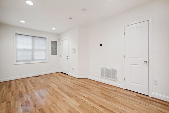 Photo - 310 P St NW Unit Lower Level (A)