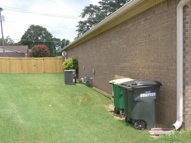 Photo - 5059 Silver Oak Dr