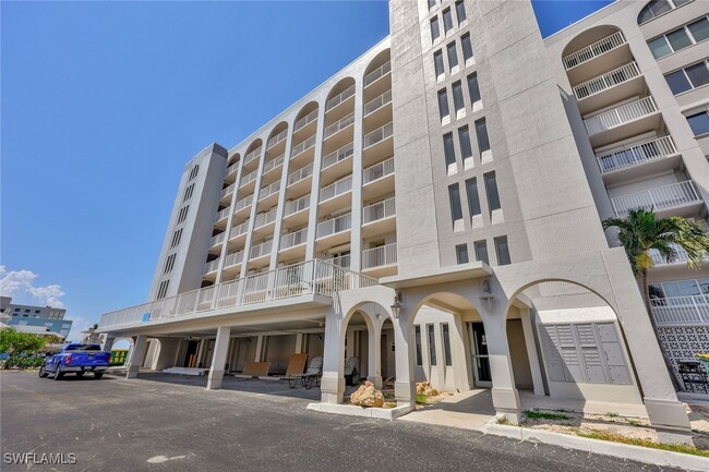 Photo - 26000 Hickory Blvd Condo Unit 105