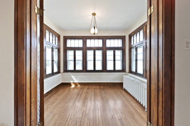 Photo - 616 Circle Ave Unit 1