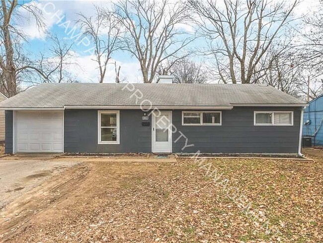 Single Family Home in Ruskin - All Voucher... - Single Family Home in Ruskin - All Voucher...