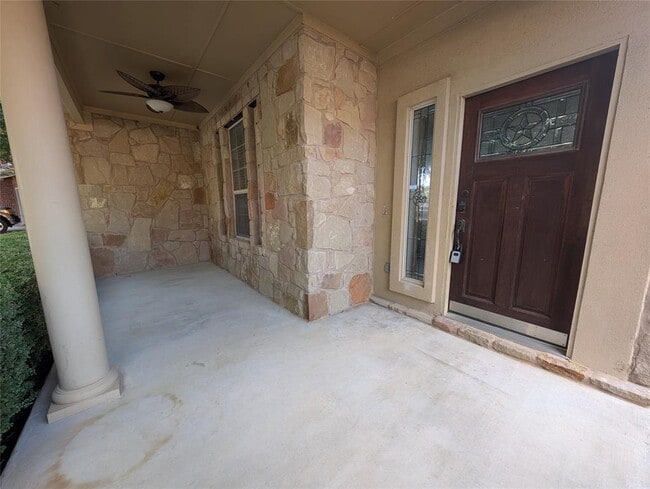 Photo - 1602 Westmeadow Trail