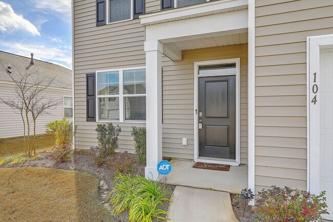 Photo - Mallard Crossing Home in Summerville!