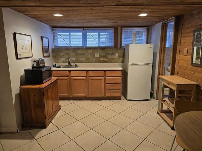 Photo - 546 Judson Ave Unit GDN