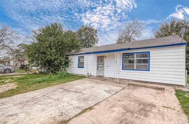 Photo - 9302 Fairland Dr