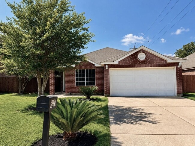 Building Photo - 5229 Brewster Dr