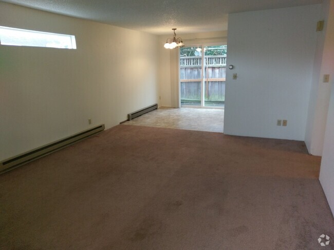 Building Photo - Quiet, Cozy 2-Bedroom Located in Columbia ... Unit B Rental