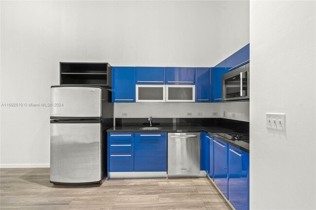 Photo - 244 Biscayne Blvd