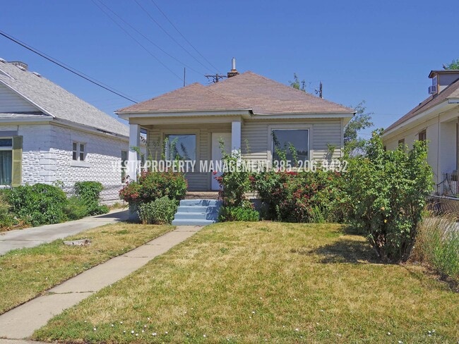 Building Photo - 452 29th St Rental