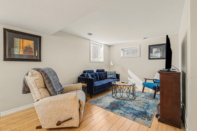 Photo - 170 Anna Ave