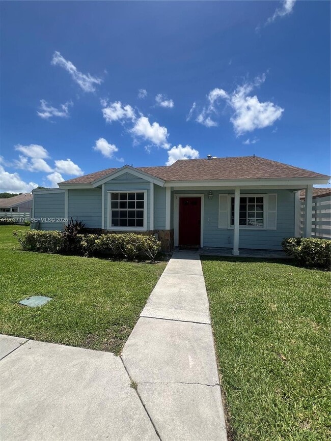 Photo - 13742 SW 147th Cir Ln