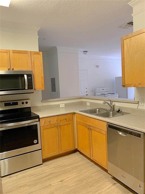 Photo - 8848 Villa View Cir Unit 203