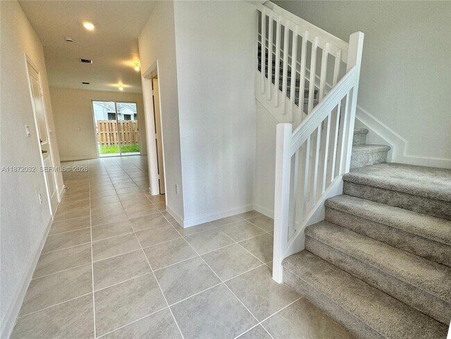 Photo - 1355 SE 7th Ter