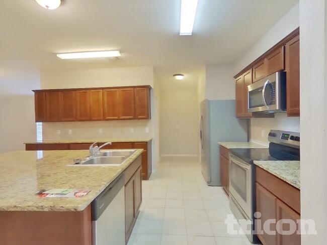 Photo - 949 Corbitt Ln