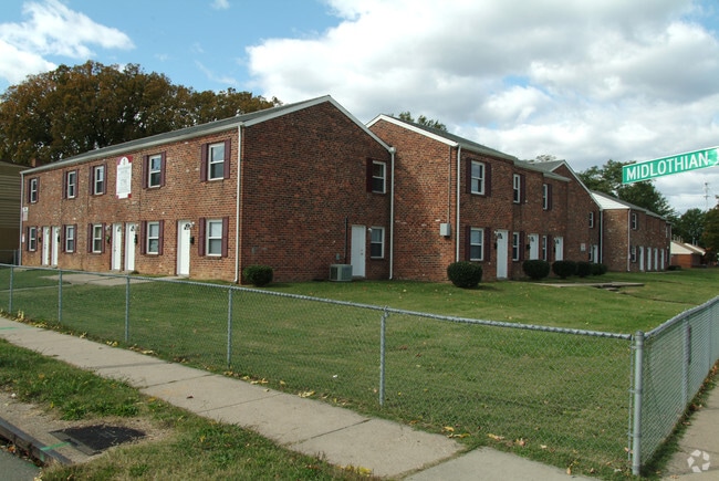10 27th St. - 27th Townhomes