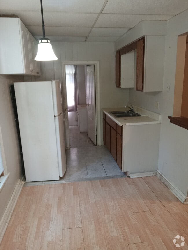 Building Photo - 8828 E D Ave Unit Studio Rental