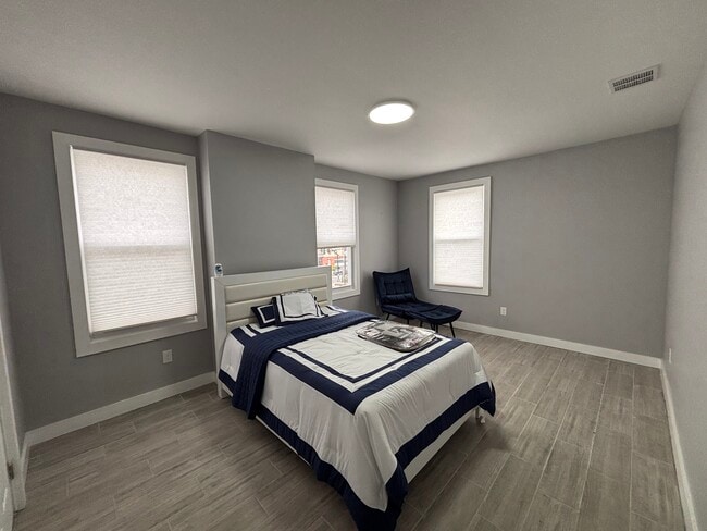 Photo - 148 Chilton St Unidad 2