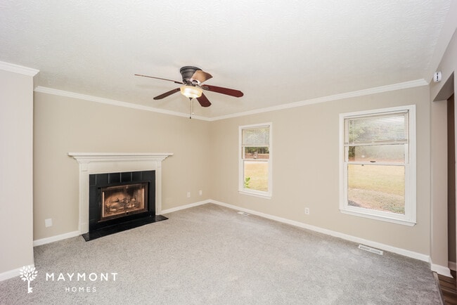 Photo - 15 Helena Ct