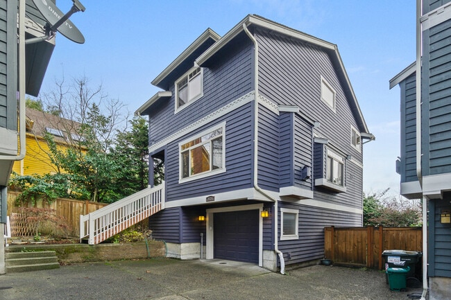 Photo - 524 25th Ave S