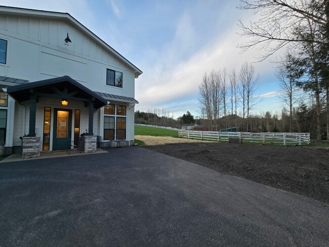 Photo - 3024 Brush College Rd NW