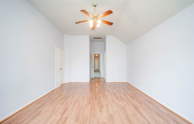 Photo - 9323 Hillhaven Ct