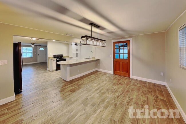 Photo - 1705 Coppertree Dr