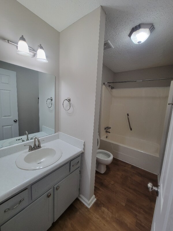 303 Picadilly Square Townhome Townhome Rental in Cayce SC