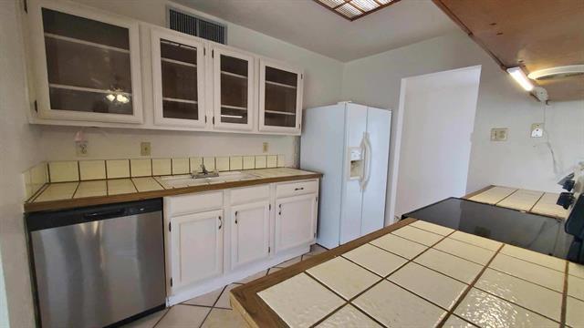 Photo - 557 Harrison Dr