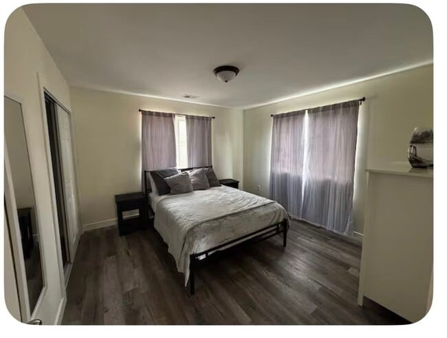 Photo - 226 S Meade St