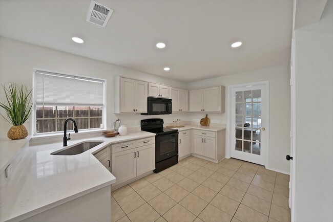 7548 Meadow Creek Dr