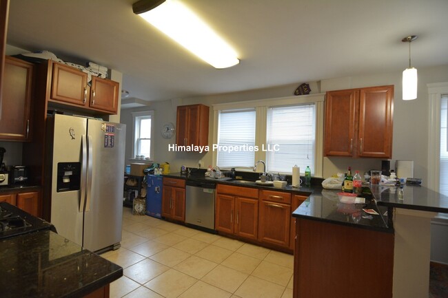 Photo - 226 Calumet St Condo Unit 2