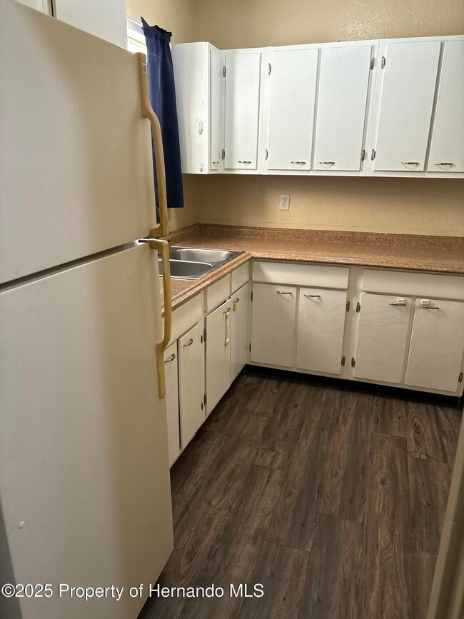 Photo - 7184 Catalina St