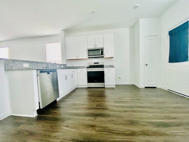 Photo - 11750 Armadale Dr
