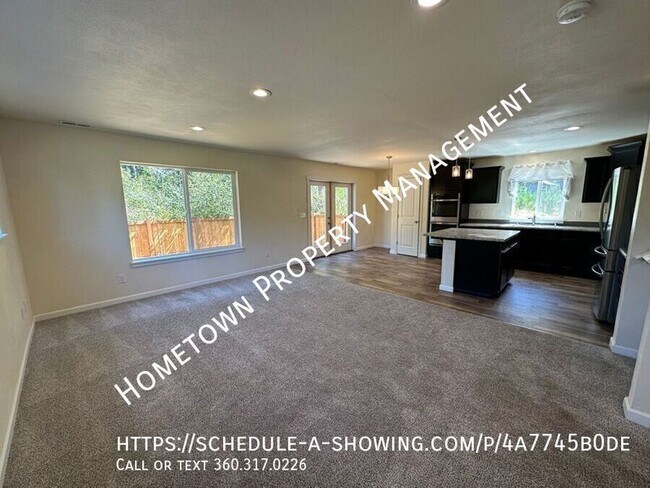 Photo - 694 SE Brewer Rd
