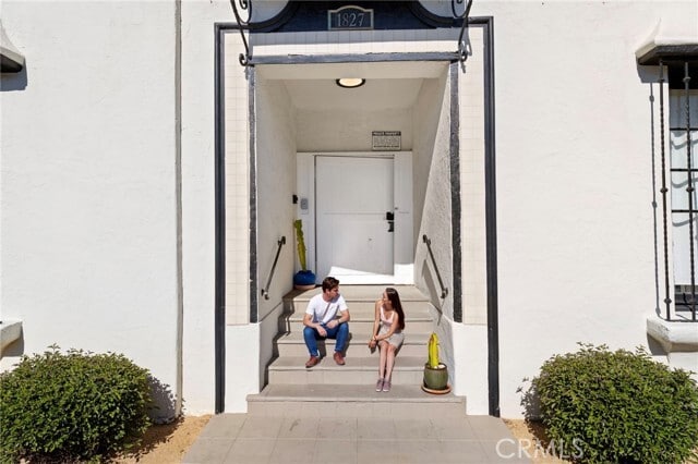 Photo - 1827 E 4th St Unidad 7