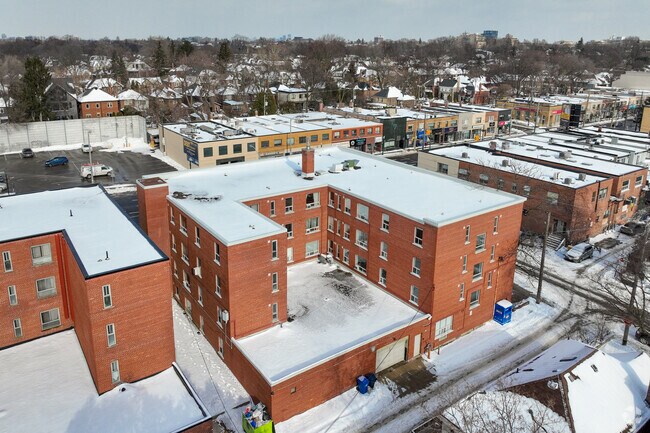 1065 Eglinton