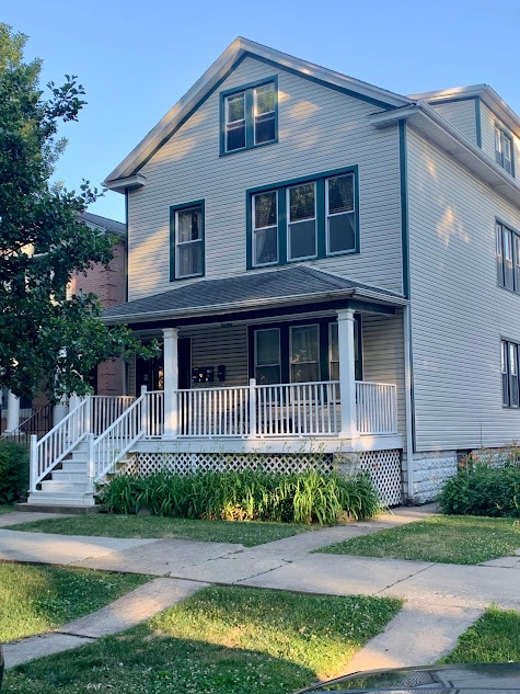 Photo - 4823 W Gunnison St Apartments Unit 1