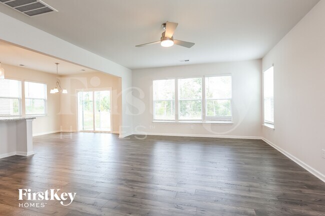 Photo - 408 Stonefence Dr