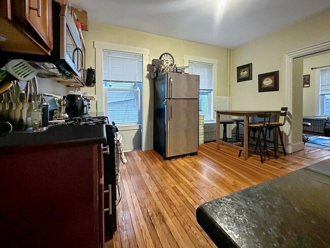 Photo - 159 Marion St Unit 1