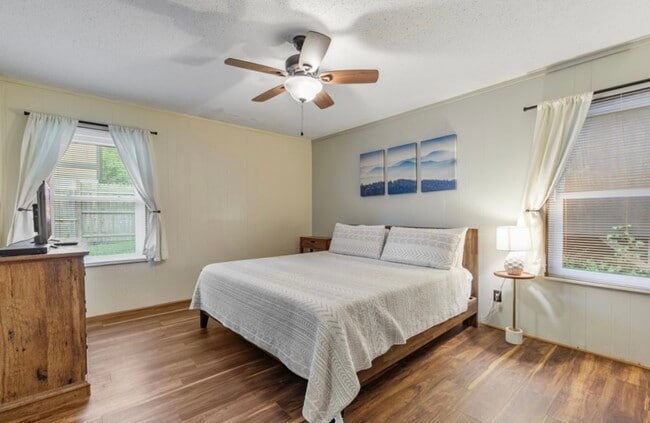 Photo - 3626 Pittman Center Rd