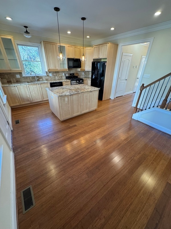 Photo - 322 N 36th St