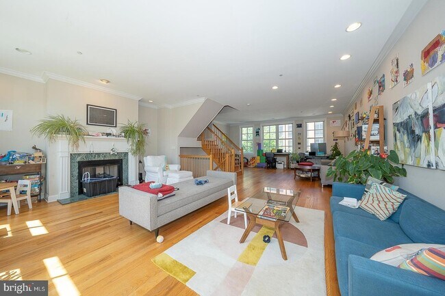 Photo - 1832 Fairmount Ave