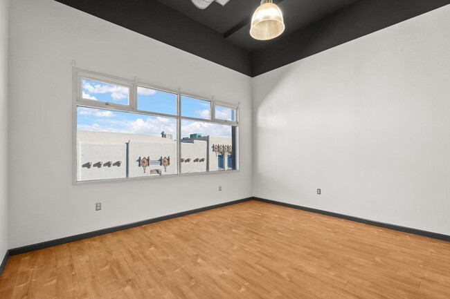 505 Central Lofts