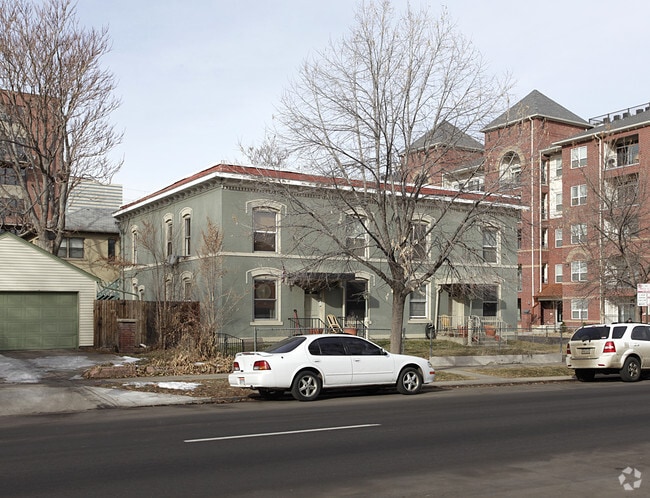 Building Photo - 1861-1863 Clarkson St Rental