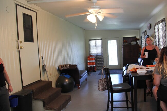 Photo - 4150 Spiker Ln