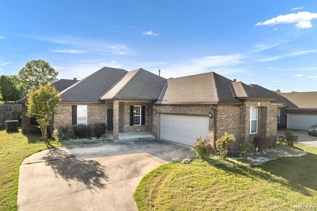 Photo - 3412 Crestwood Ln