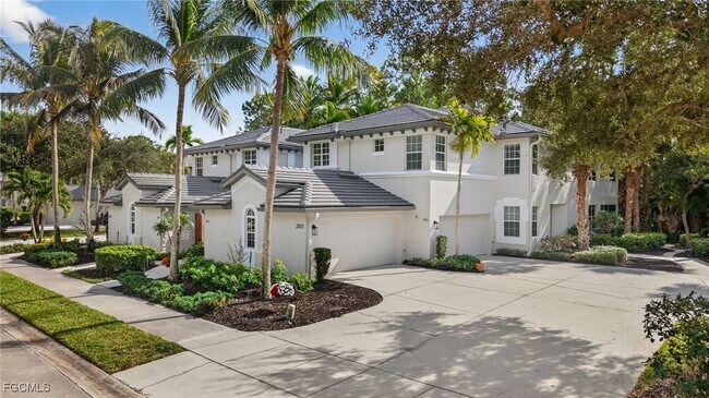 2001 Tarpon Bay Dr N