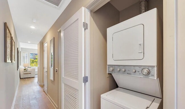 Photo - Wonderful modern 1-bedroom in the heart of downtown San Jose!