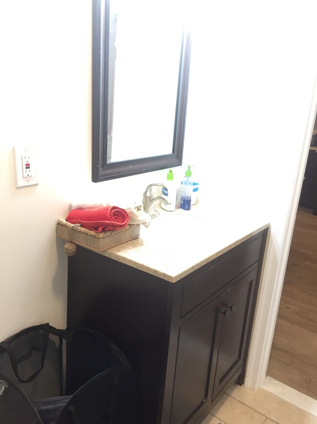 3304 Otis St Unit SI ID1473430P