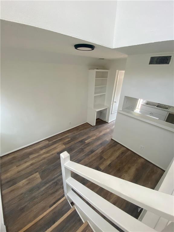 Photo - 912 W 22 1/2 St Unit J